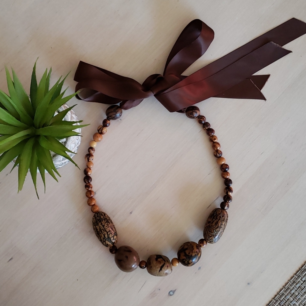 Brazilian Natural Seed Necklease